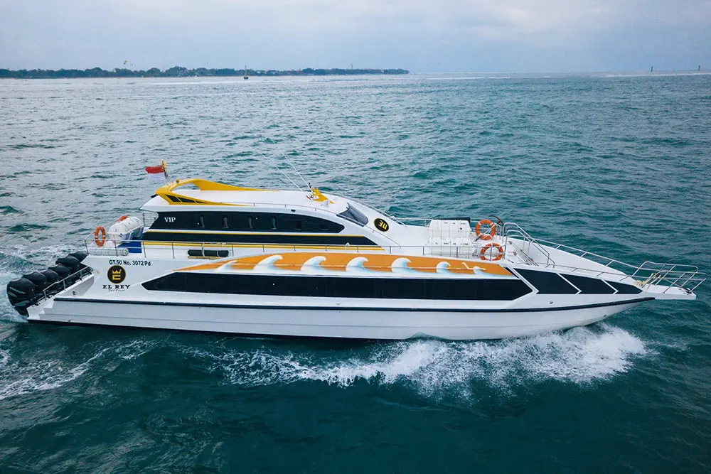 Fast boat service from Sanur